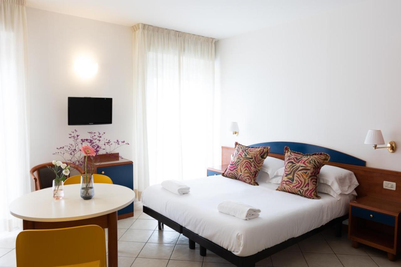 Residence Mimosa ริมินี ภายนอก รูปภาพ