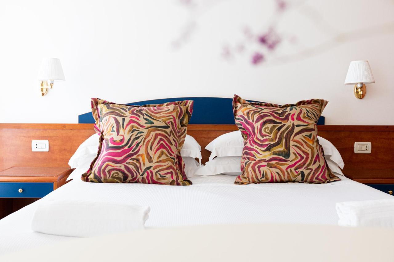 Residence Mimosa ริมินี ภายนอก รูปภาพ