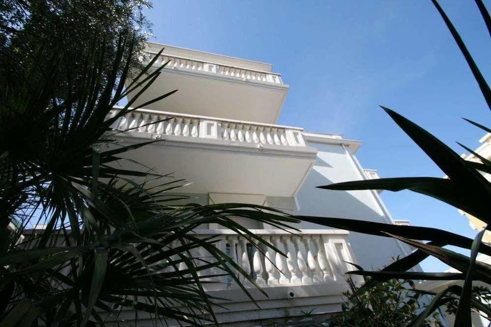 Residence Mimosa ริมินี ภายนอก รูปภาพ